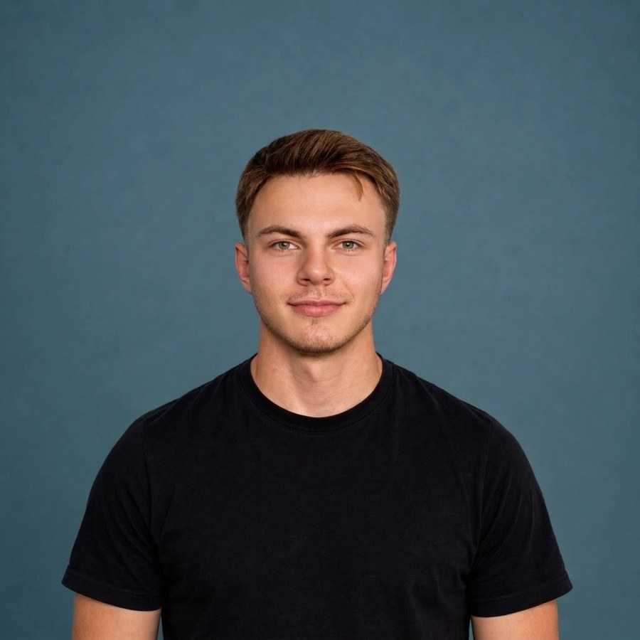 Portrait of our head of creative strategy